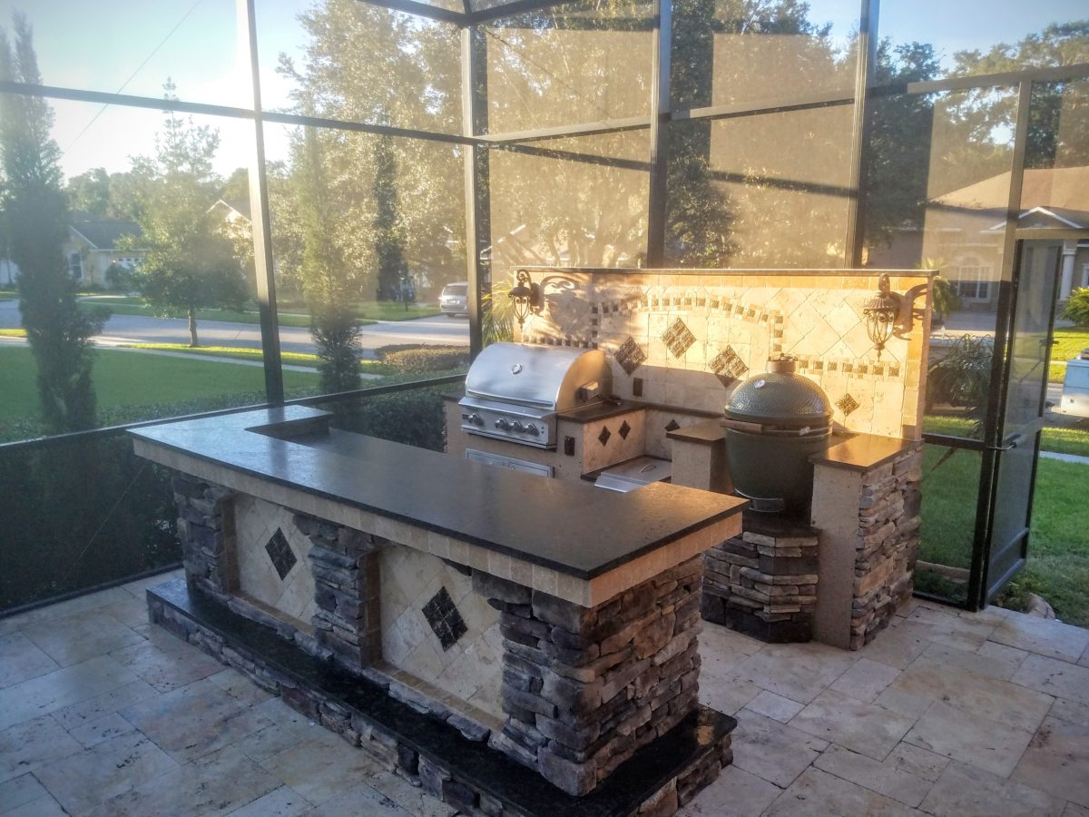 outdoor-kitchens-granite-stone-fire-pits-5-e1479164959636
