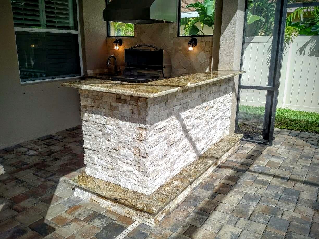 outdoor-kitchens-florida-stone-granite-1-