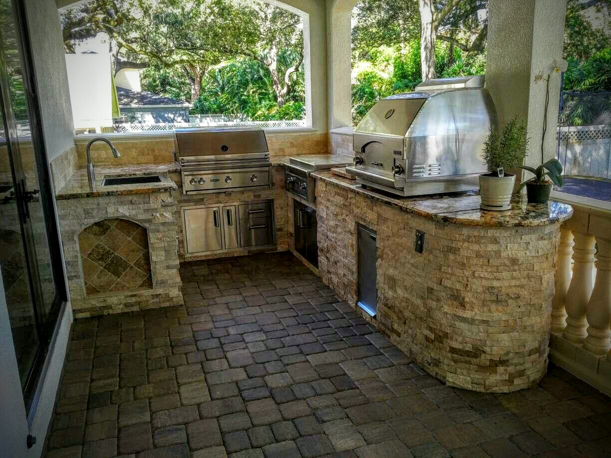 Outdoor Kitchen with Grill + Pizza Oven - Creative Outdoor Kitchens of